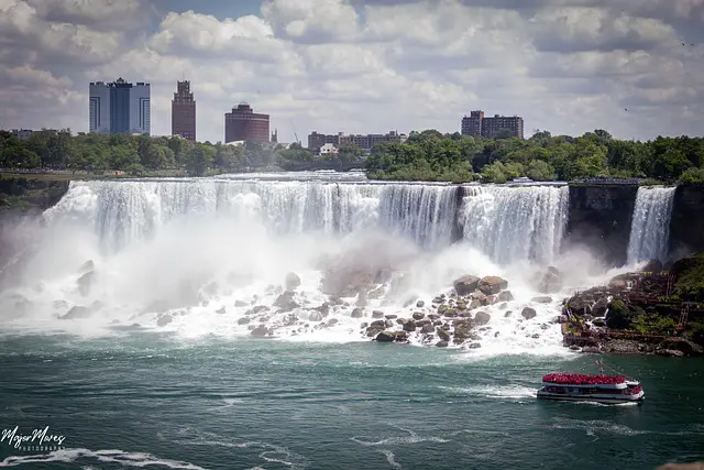 Discover Canada